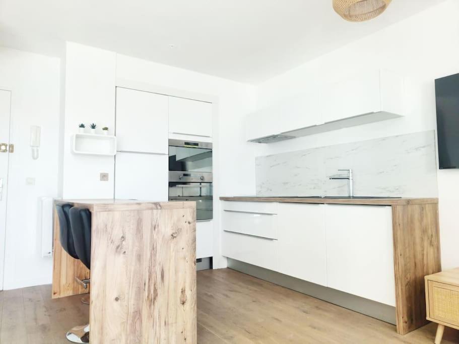 Beau Duplex Familial Avec Jardin Cloture Apartment Дувен Екстериор снимка
