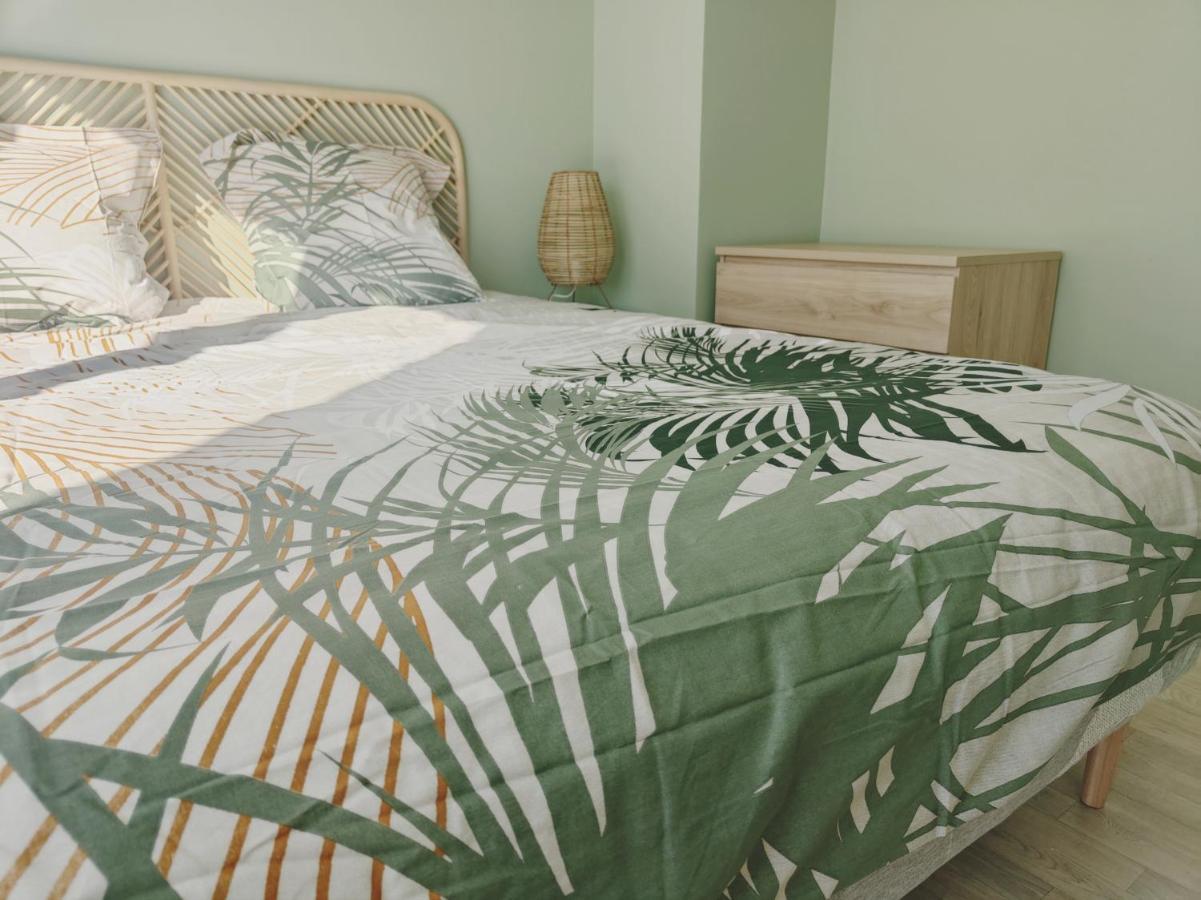 Beau Duplex Familial Avec Jardin Cloture Apartment Дувен Екстериор снимка